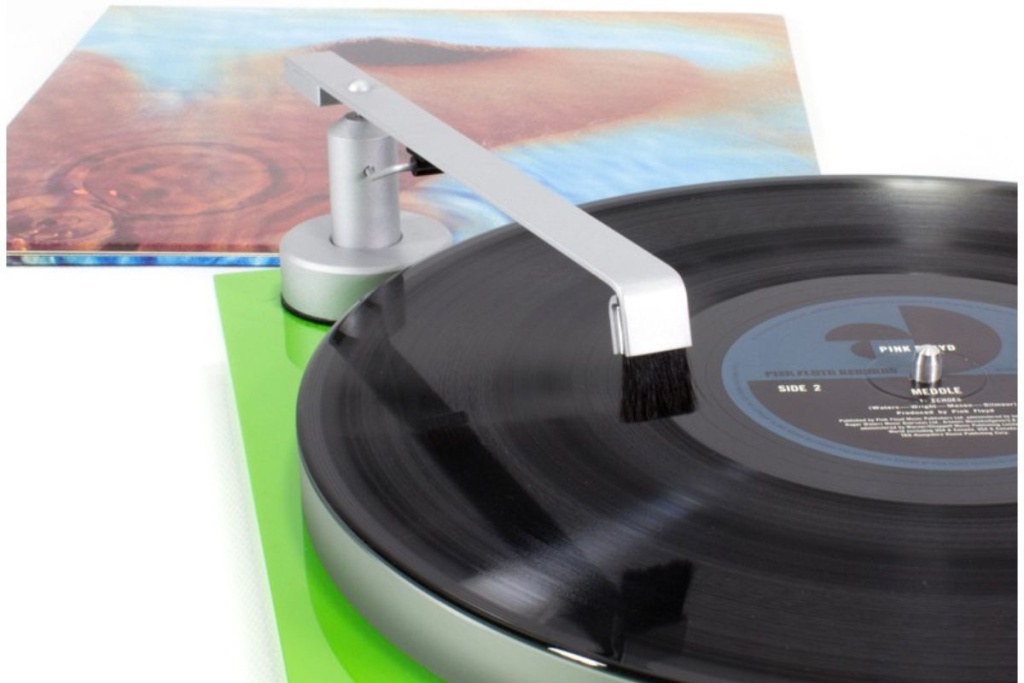 Pro-Ject Sweep it E silver