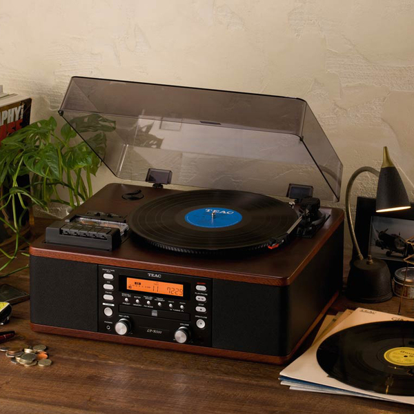 Teac LP-R500 woodgrain