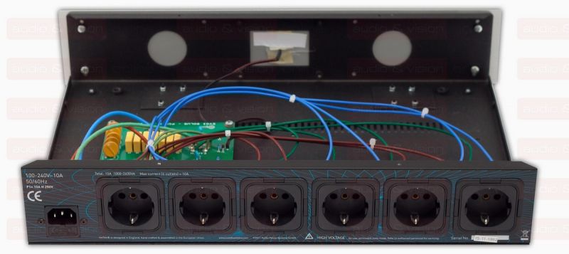 IsoTek Solus EVO3 black