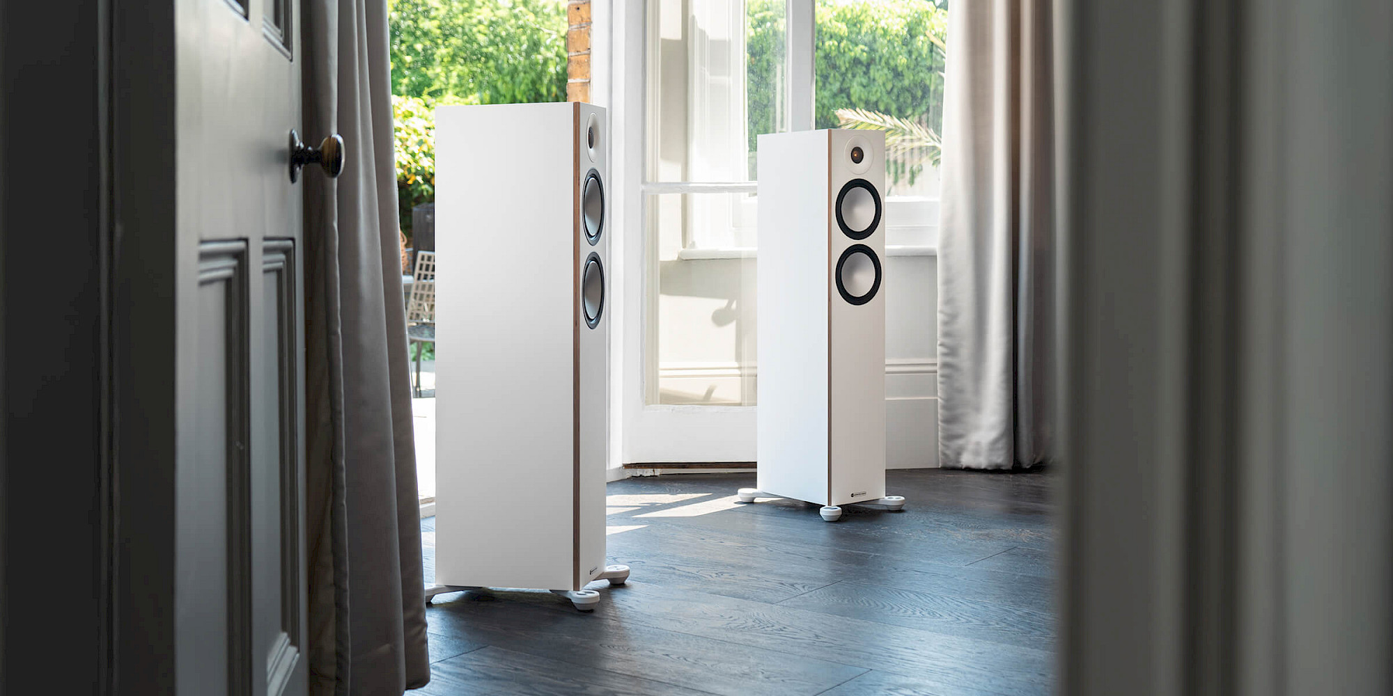 Monitor Audio Bronze 300 (7G) walnut