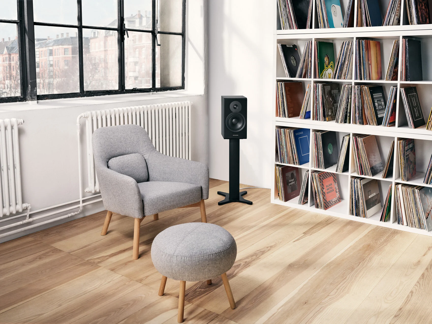 Dynaudio Emit 20 satin black