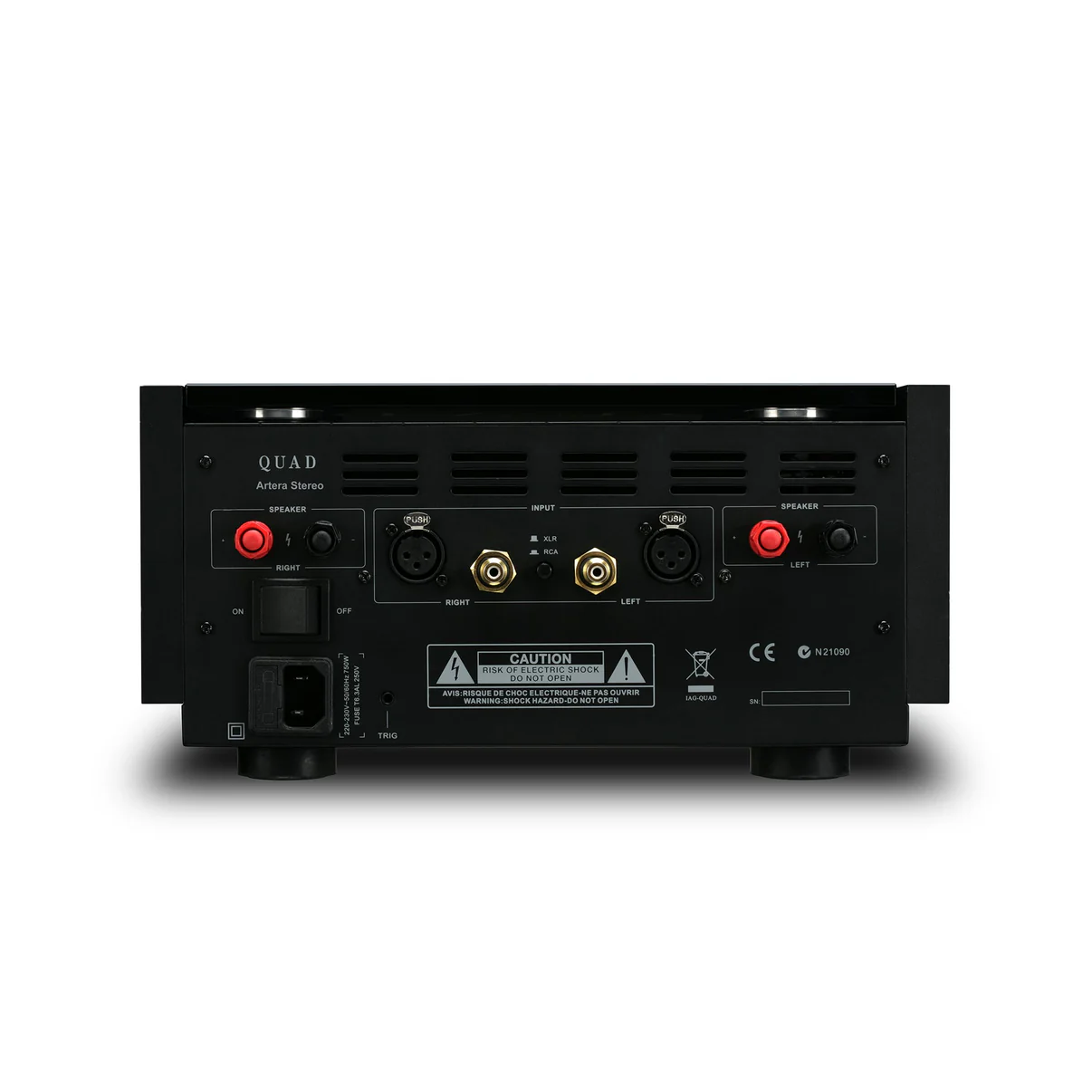 QUAD Artera Stereo aluminium silver