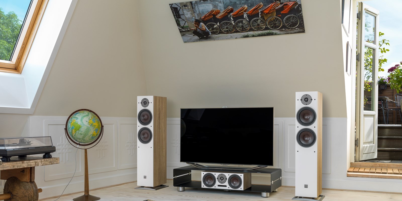 DALI Oberon 7 light oak