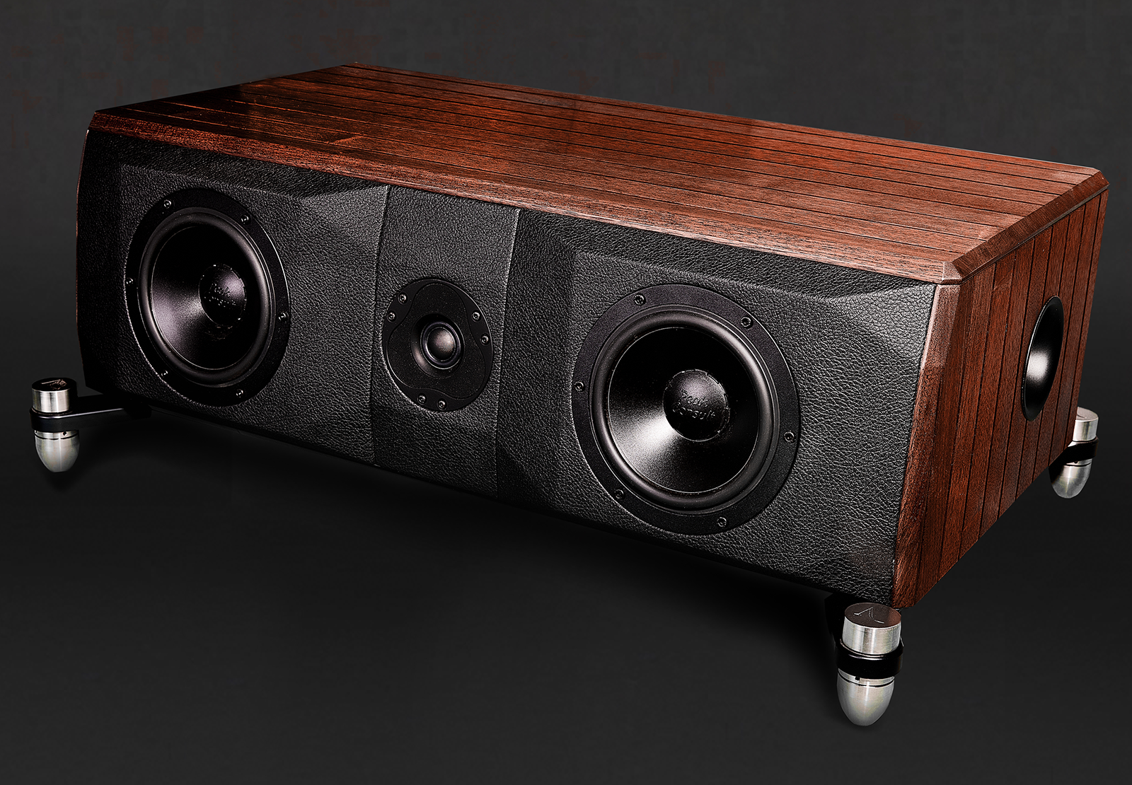 Peak Consult Tonos Center walnut/acrylic