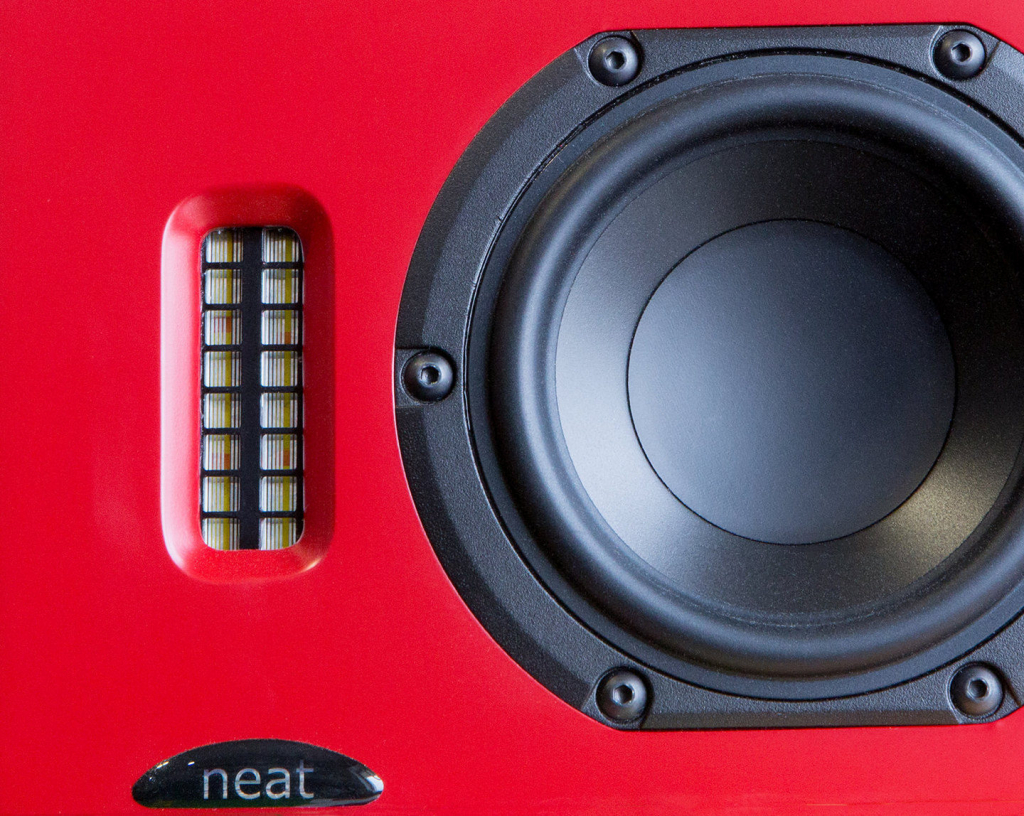 Neat Acoustics IOTA_06.jpg