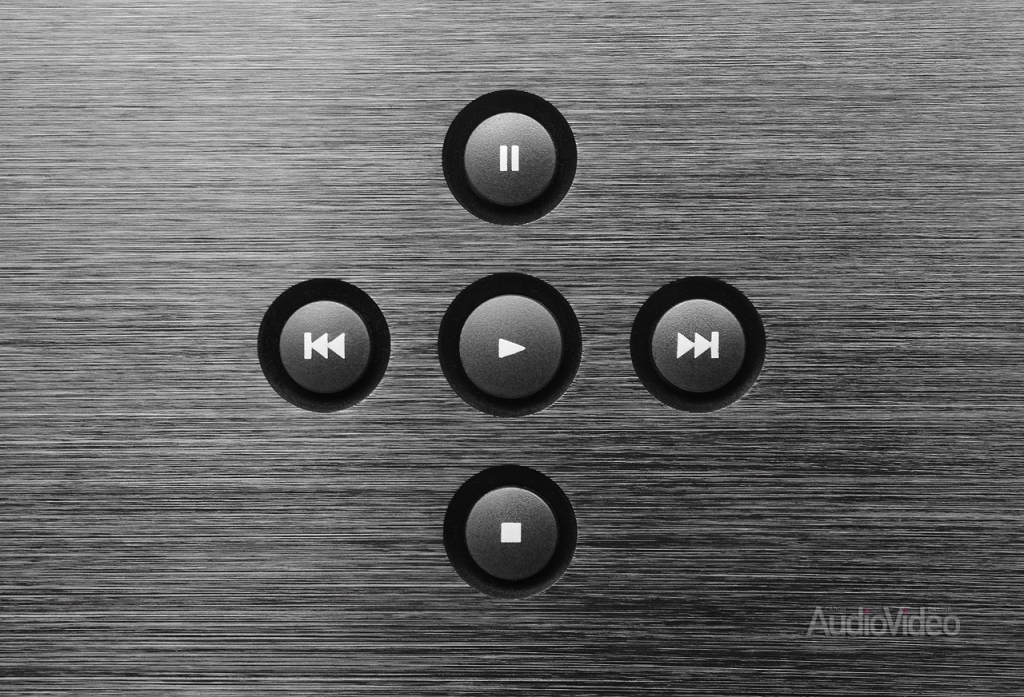 OPPO_UDP-203_03.jpg